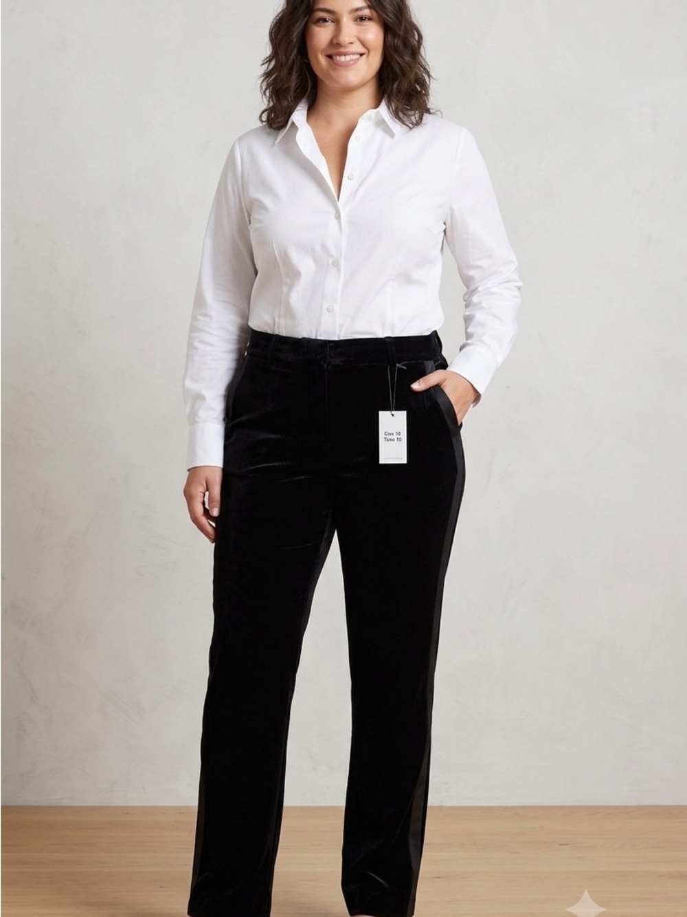 Velvet Straight-Leg Pants in Black
